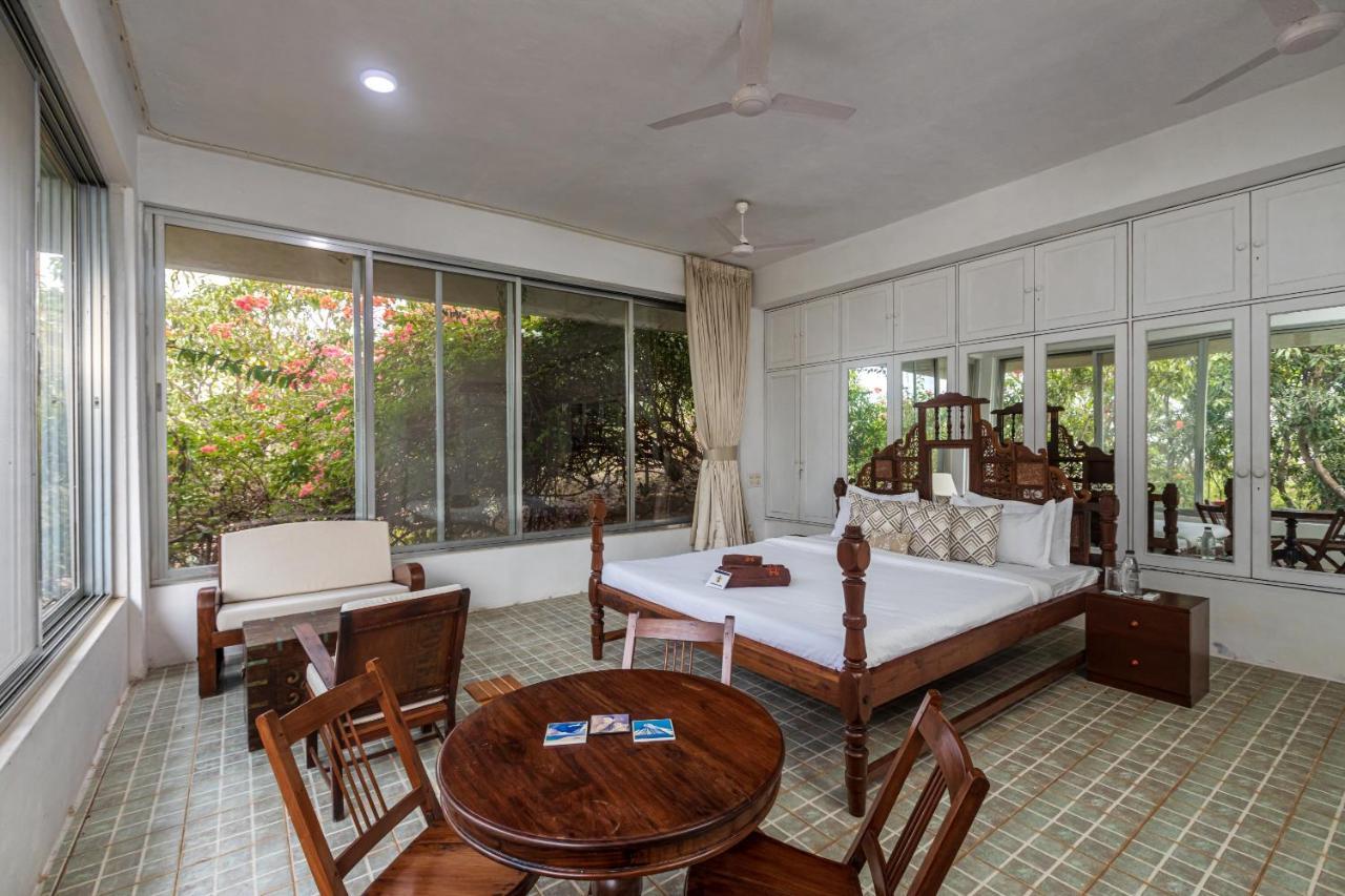 Saffronstays Sunglade, Kashid - Ocean-View Villa Near Kashid Beach Nāndgaon Esterno foto