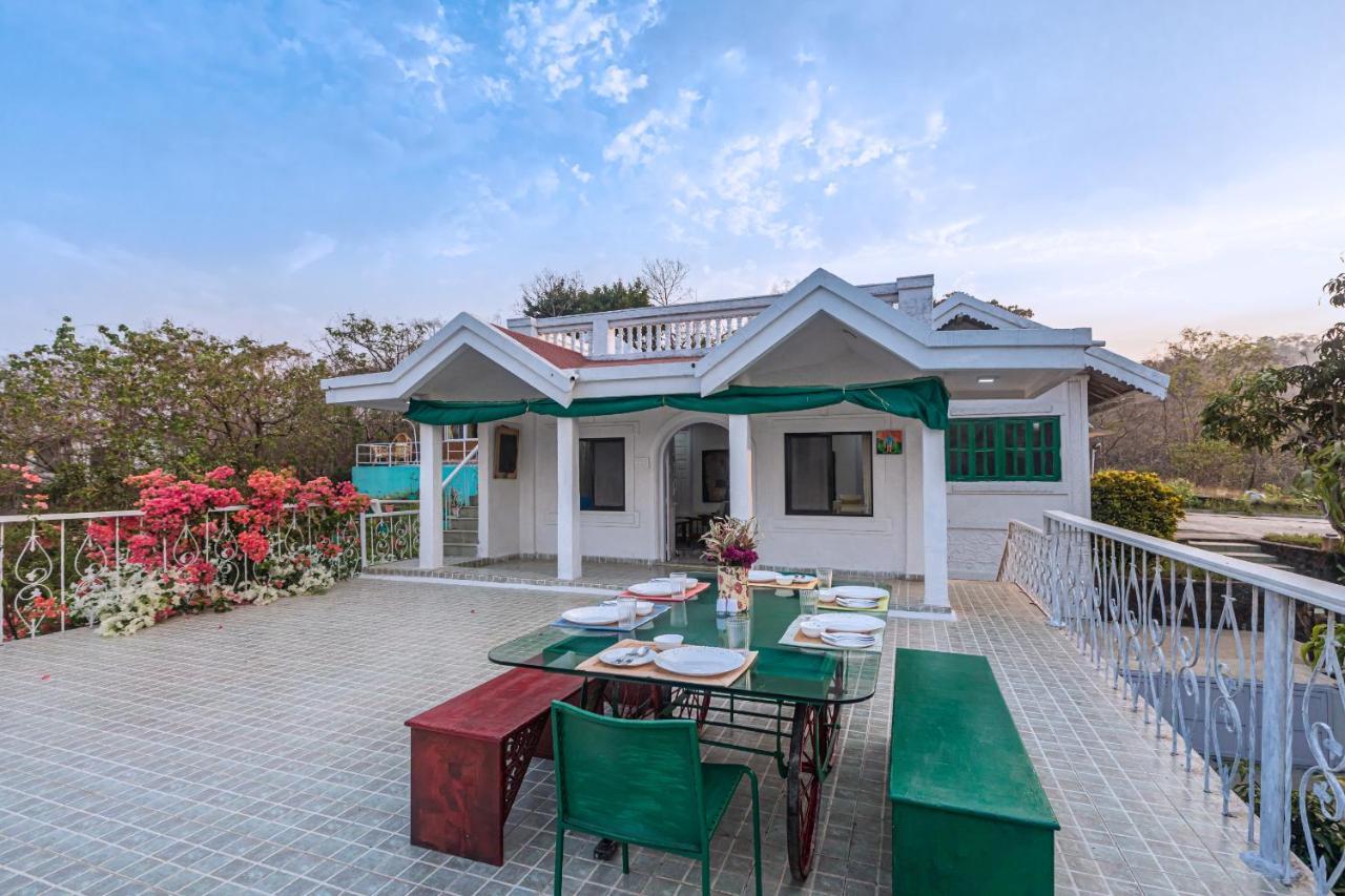 Saffronstays Sunglade, Kashid - Ocean-View Villa Near Kashid Beach Nāndgaon Esterno foto